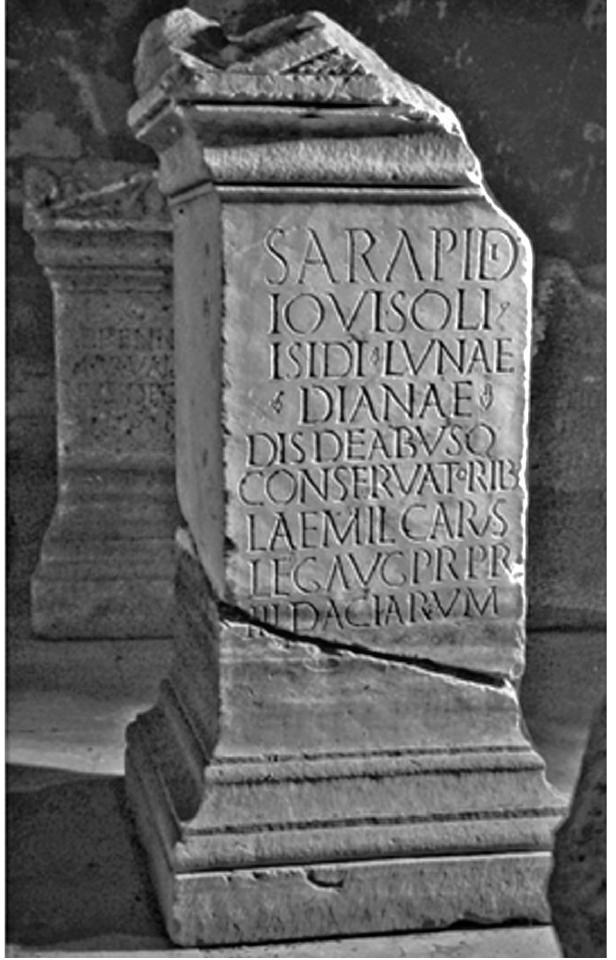 Fig. 5. Altar of L. Aemilius Carus (from http://www.ubi-erat-lupa.org).  Fig. 4. Altar of L. lulius Rufinus Proculianus (from http://www.ubi-erat-lupa.org). 