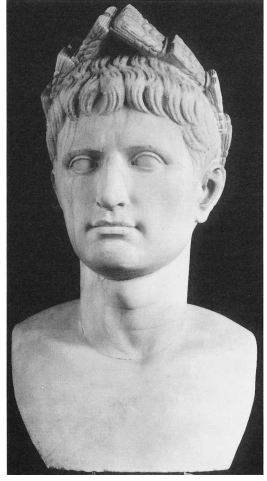 Fig. 16. Augustus with corona spicea. Marble bust. Rome, Vatican Museums, inv. 715. (Courtesy Direzione Generale, Monumenti Musei e Gallerie Pontificie, neg. XXXV.6.49) 
