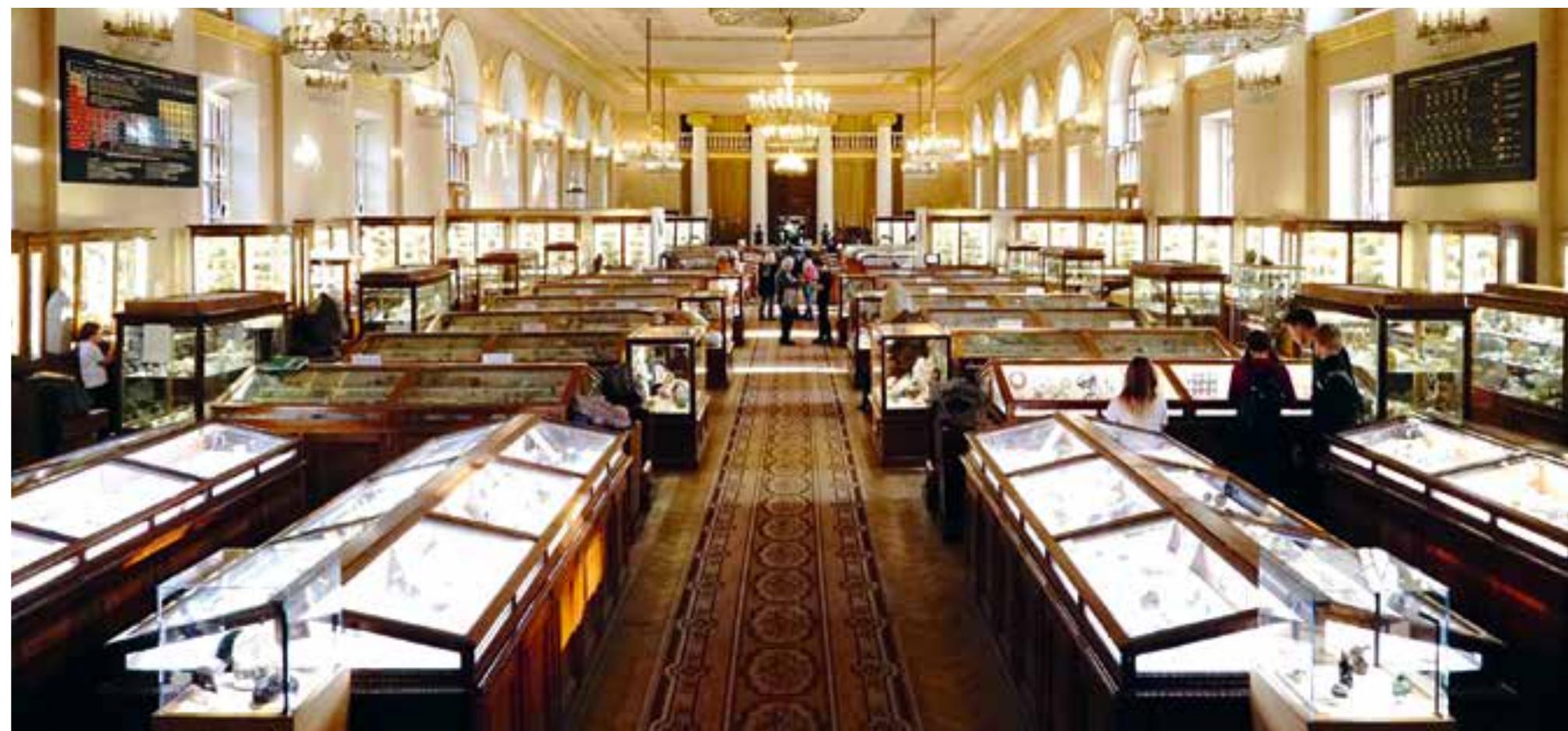 An exposition hall with showcases filled with minerals, going into the endless distance, rep- resents the well-ordered space of collection of a mineralogical museum, common in the present day (Fig. 1). Normally, contemporary mineralo- gical museums, no matter where they are located, in Russia or abroad, build their permanent exhi- bitions following single path of logic. A collection is displayed on shelves in glass cases placed in a showroom or in several showrooms according to the thematic scheme of the display. However, such a spatial arrangement of a scientific collec- tion of minerals is clearly and self-evidently not “natural” but may be the only one possible. The research into collection descriptions in the cata- logues of the Kunstkamera Mineral Cabinet shows that specific methods of designing a single space of the collection of minerals from individual items have changed and varied throughout history. The physical integrity of a collection is designed not only by its composition, a given set of items, but also by the form itself — a method of ordering these items within the space. The history of space   Studying the historical means of the spatial  organisation of collections seems important first-  ly  because any collection is material. Moreover,  although lost collections are represented only by traces in written sources, particularly in catalogues  an  d inventory lists (the availability of such sources  is always fortuitous), it is obvious that a collection  is a  not just a collection of words, but is primarily totality of material items, arranged in a par-  ticular mode. Clarification of this issue is impor- tant to both today’s historian of museums, and to a display designer, who is occasionally interested in not only showing items from an eighteenth century  co  lection, but in showing them in exactly the same  way as they were displayed 300 years ago, with that unique configuration which the collection once originally possessed.'  Fig. 1. An exposition hall at the Fersman Mineralogical Museum RAS Photo: D.D. Novgorodova 