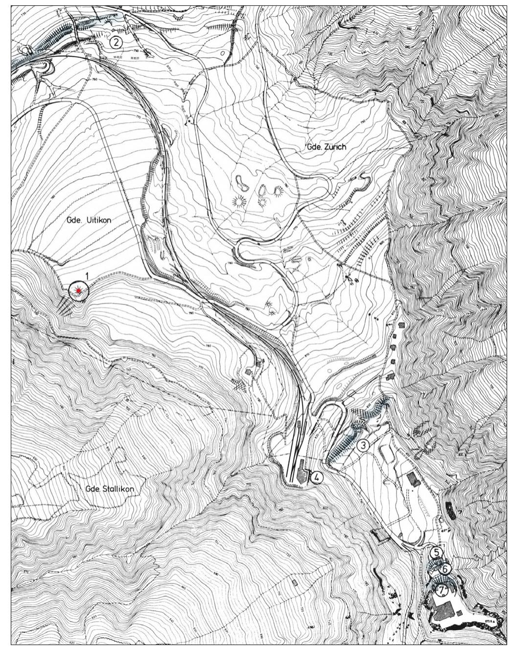 Figure 19. Plan of the Uetliberg (Zuerich) with the fortifications at the Uto-Kulm (5-7), Aegerten Terrace (3), Schwendenholz/ Sunnenbuel (2) and the burial mound Sonnenbiihl (1)  (after Drack 1981: 2, with emphasized parts)  In the area of the lower terrace, which is enclosed by the lowest rampart, a 20m diameter large burial mound, the ‘Sonnenbihl, is located. The archaeological investigation took place in 1979 (Drack 1981). Unfortunately, the central chamber was robbed during ancient times, but two gold disk fibulae as well as a gold application suggest a princely burial mound of the Early La Tene period, presumably of a women’s burial. This situation is strongly reminiscent of the Glauberg in the Early La Tene period, because on the one hand the Utokulm was still populated at this time and on the other hand, the burial mound can be clearly attributed to the hilltop settlement due to the outer fortification.  