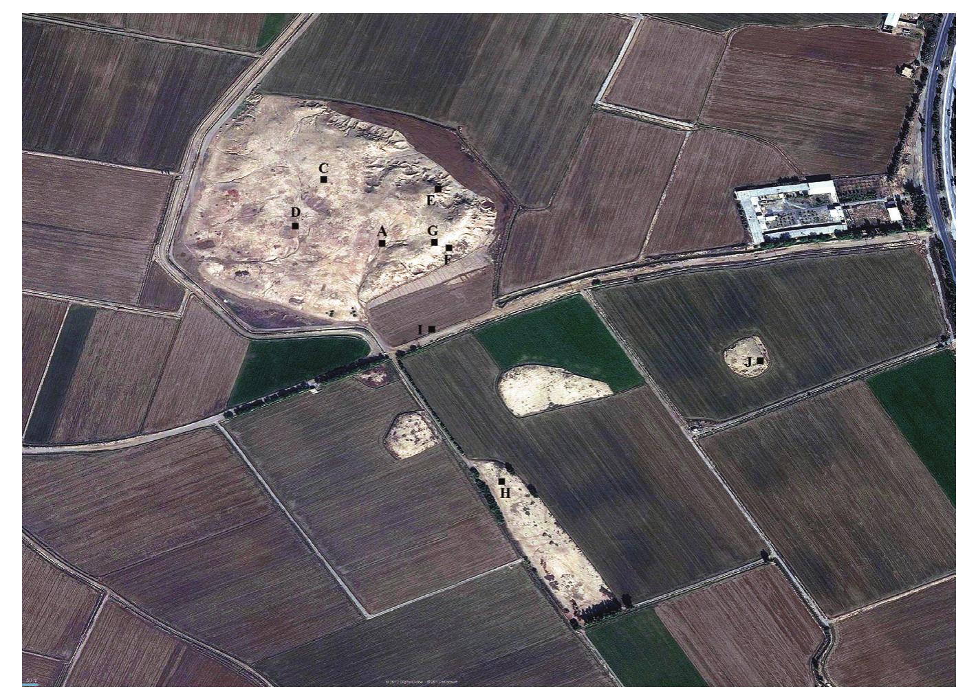 Fig. 2 - Tappeh Senjar and some excavated trenches (© Bing Maps). 