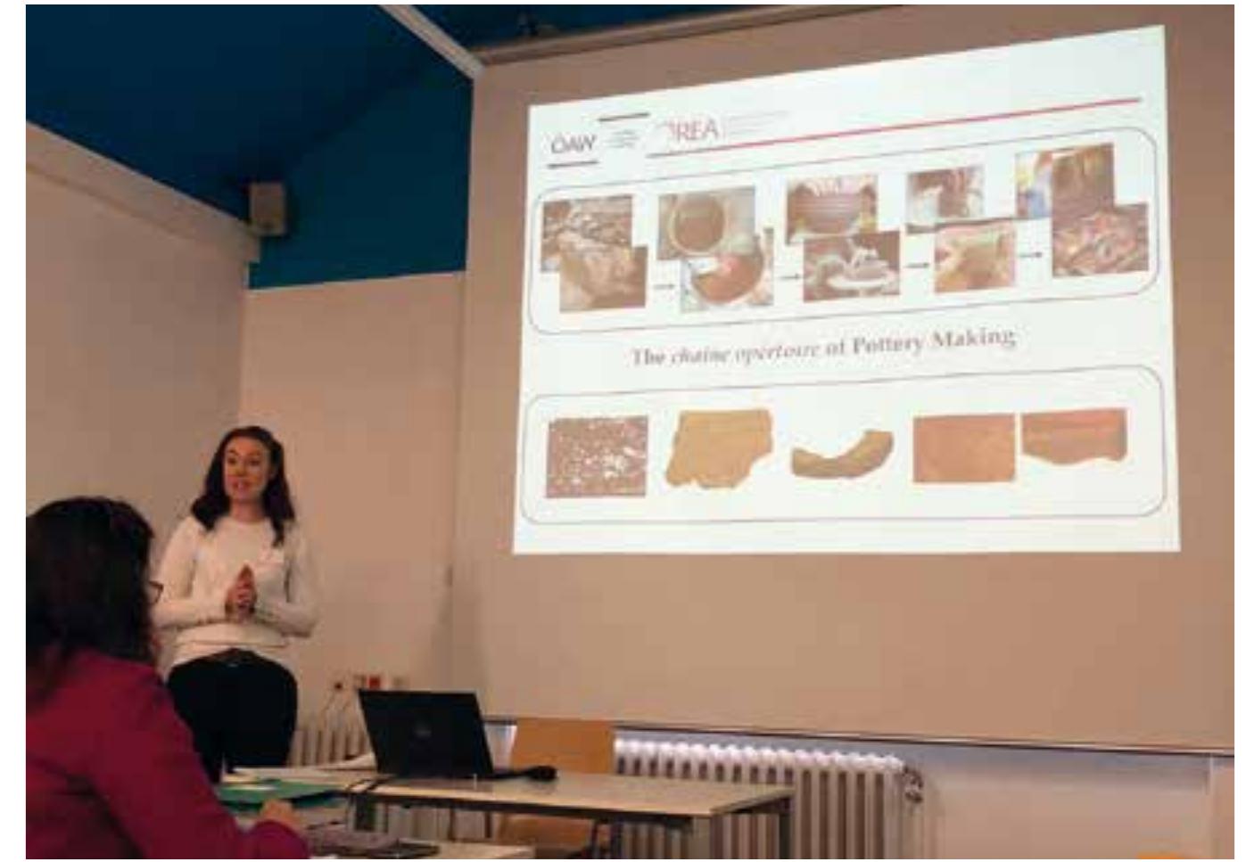 Fig. 40 C. Burke presenting at the Archaeological Finds Analytical Methods Workshop Vienna Natural History Museum in December 2019 (photo: A. De Souza/OREA)  The master thesis with the topic ‘Die neolithischen Steinbeilklingen des Cukurici Héyiik’ (The Neolithic stone axes of Cukuric¢i Héyiik) was written by D. Bochatz under the supervision of B. Horejs and successfully defended at the University of Vienna in November. A total num- 