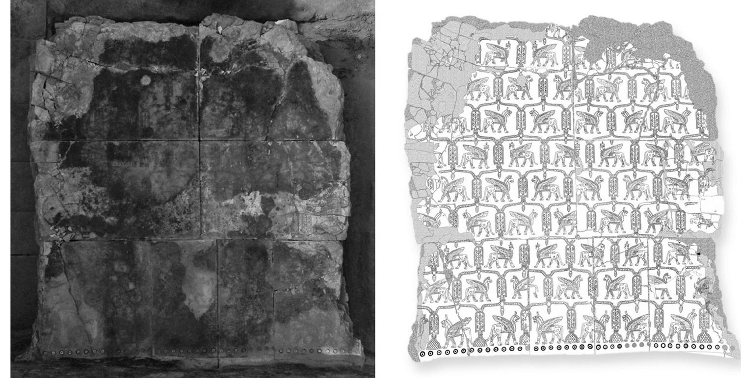 Fig. 5: Top view and drawing of the podium. (Drawing: E. Kocerdin Oztiir) 