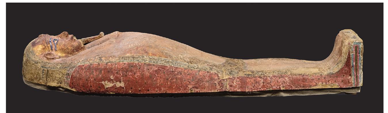 34 Upper part of the textile cartonnage of the priest Chaihor 