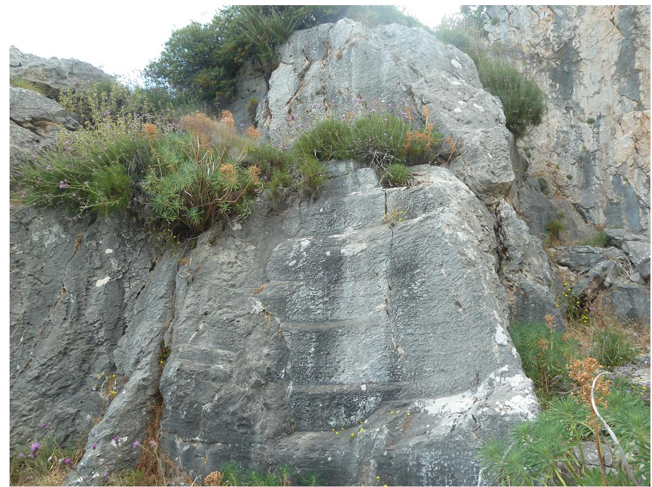 Fig. 7. Eight ‘steps’formed in the rock by stone extraction in the “Karavi” quarry.
