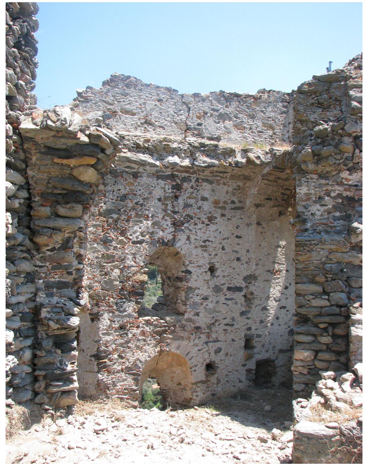 Ek. 15. Kaotpo Batikwv. O avatoAtkdc totxos tou Ktnptou E (2010).
