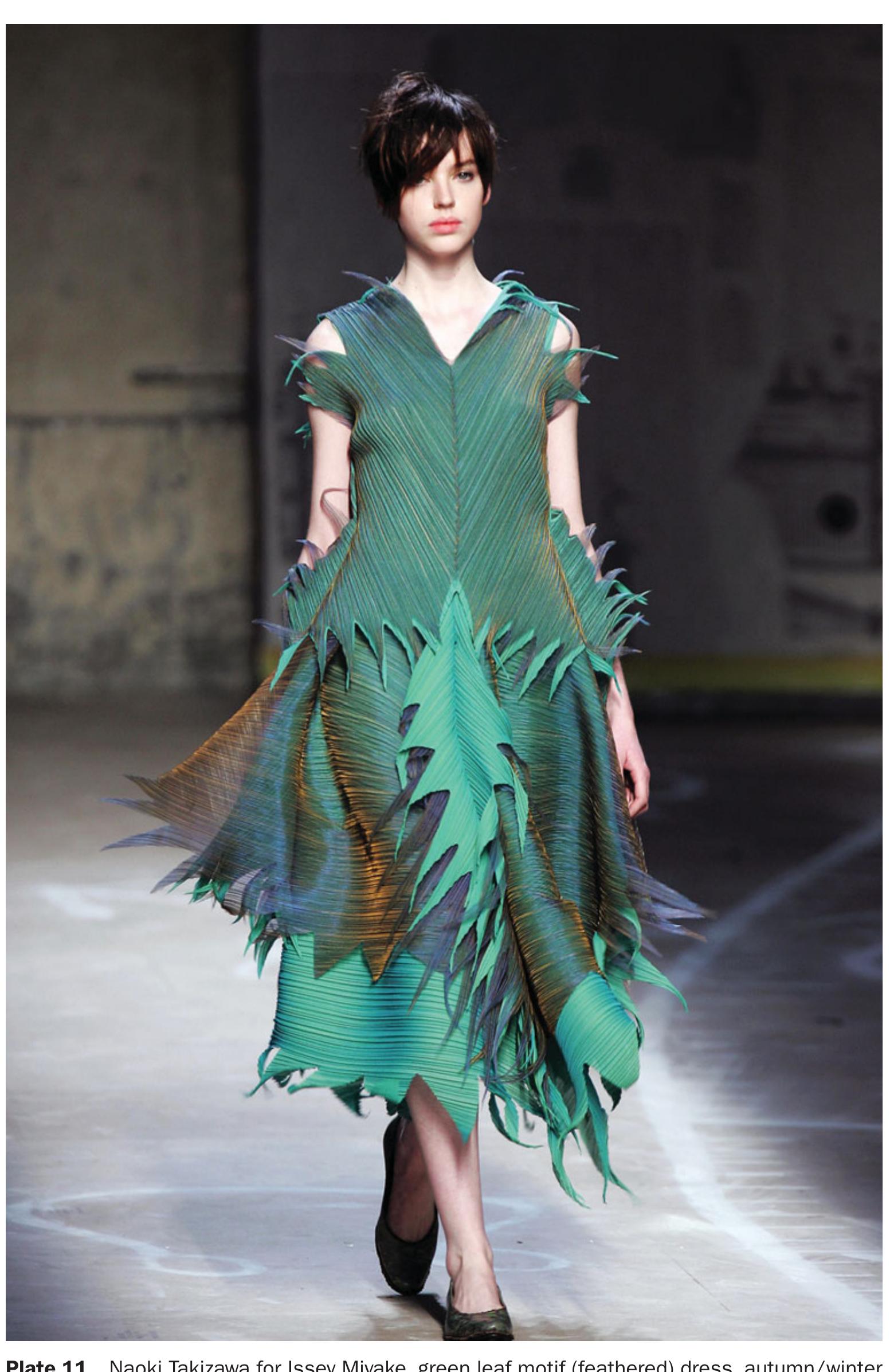 Japanese Fashion Designers: The Work and Influence of Issey