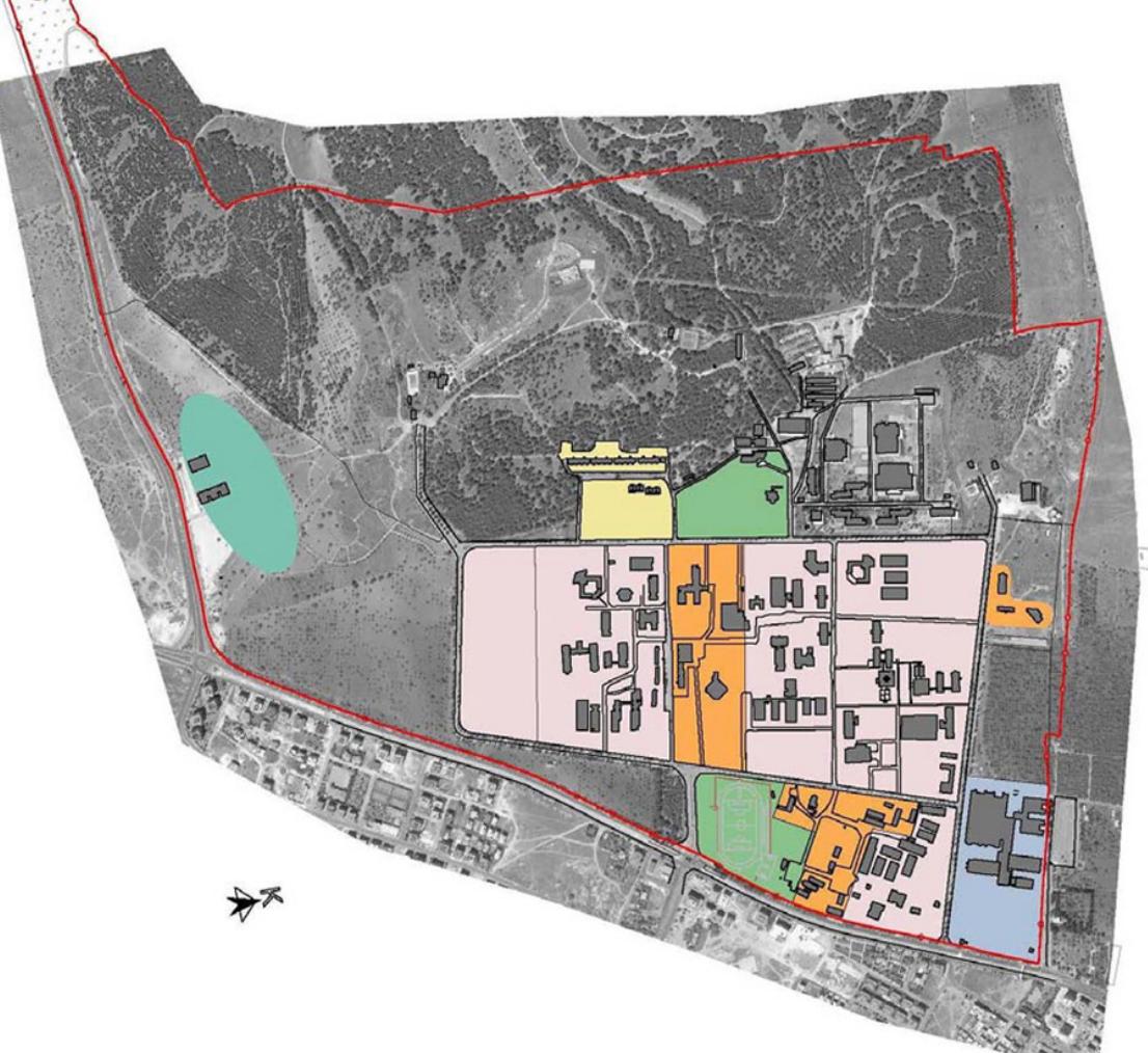 Figure 8. Current plan of Gaziantep University (Source: Gékcek, 2009).  Figure 7. Proposal of Enis Kortan for the master plan of Gaziantep University; the central main axis and the central plaza is marked by grey (Source: Kortan, 1981). 