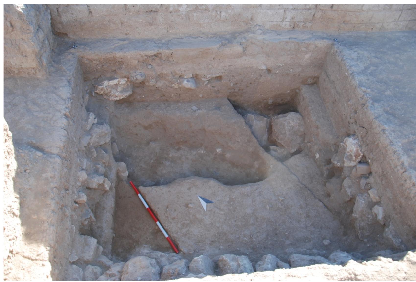 Fig. 4.4. Phase 7 MB II structure uncovered on the acropolis, in the deep sounding of area AA. 