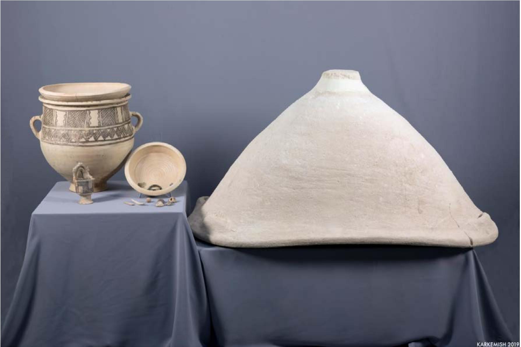 Fig. 9.20. An IA III funerary assemblage from Yunus (G.9977). 