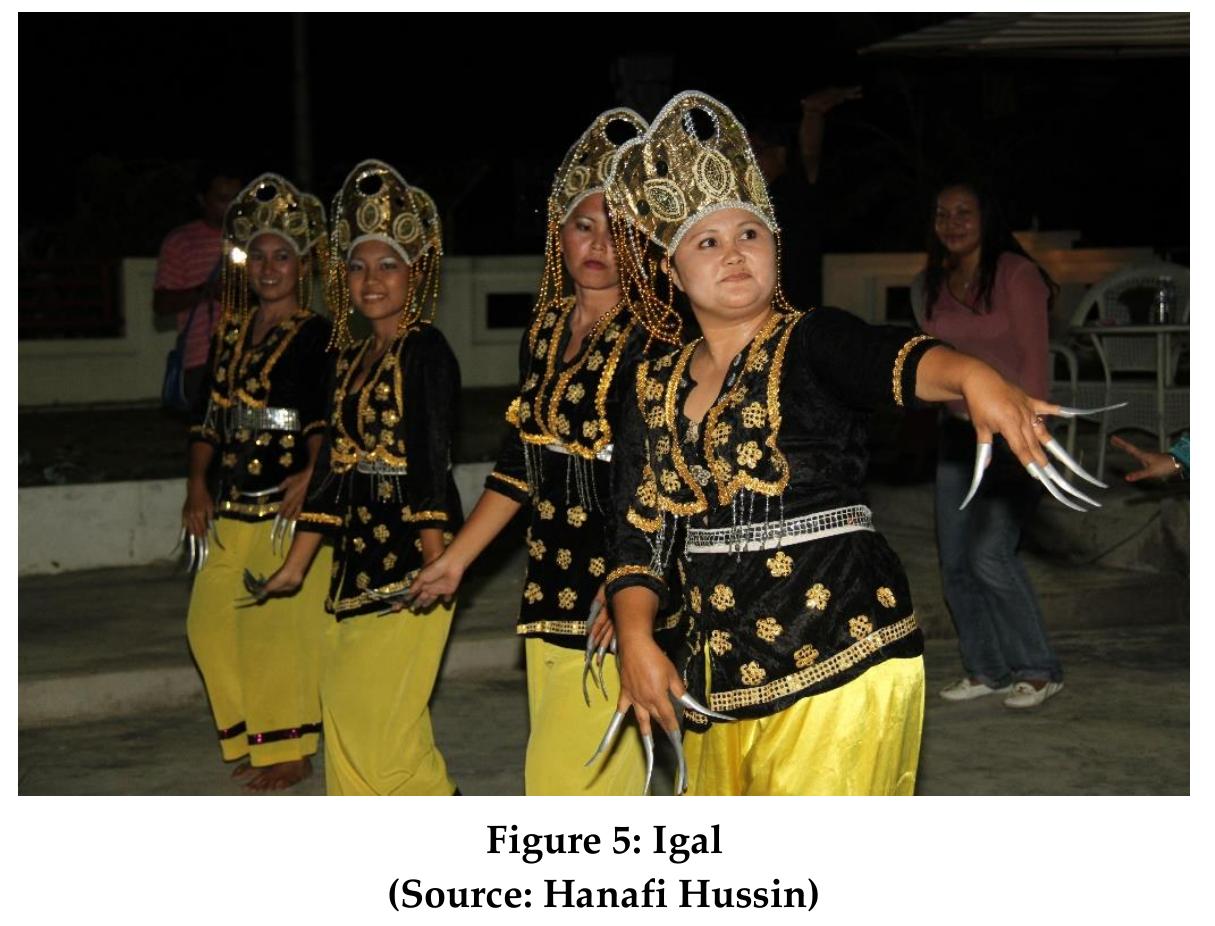 Bajau Rituals (PDF) Scaping the Bajau Through Rituals and Celebrations in Maritime of ...