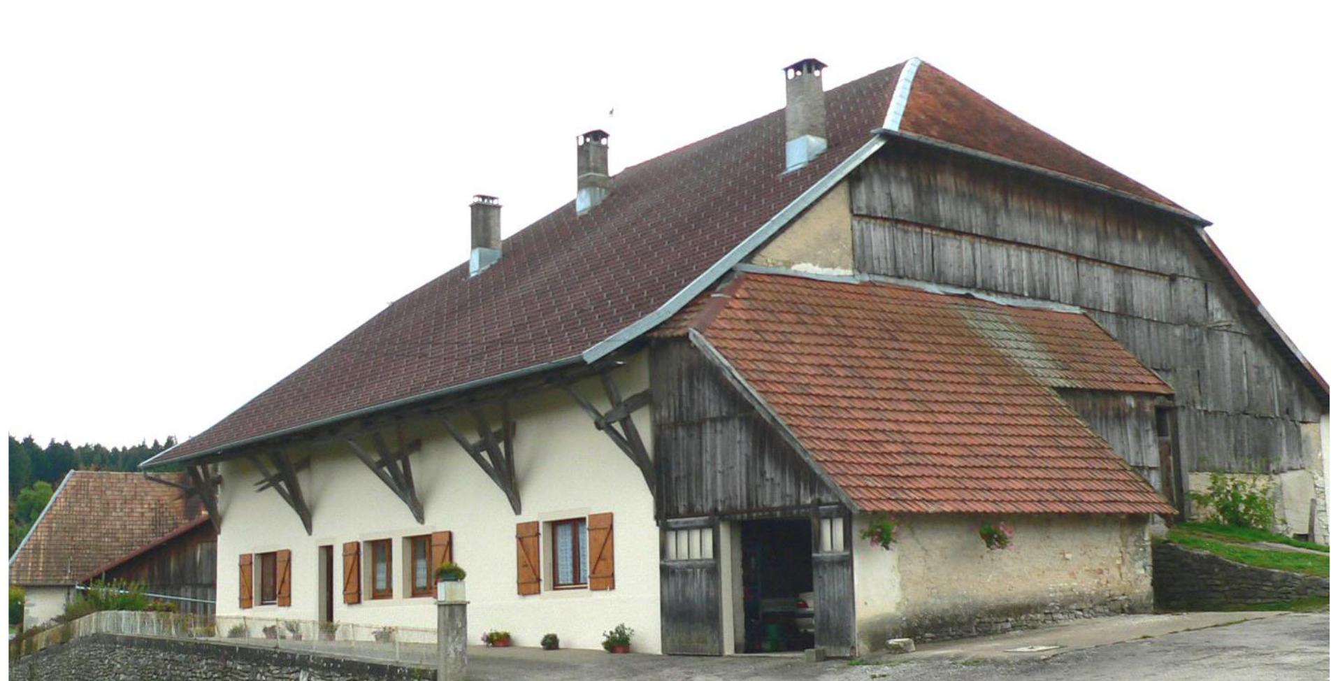 Fig. 11: Farmhouse built by notary Pierre Parrenin dit Mossard, in 1662 (photo by Bruno Monnet). 