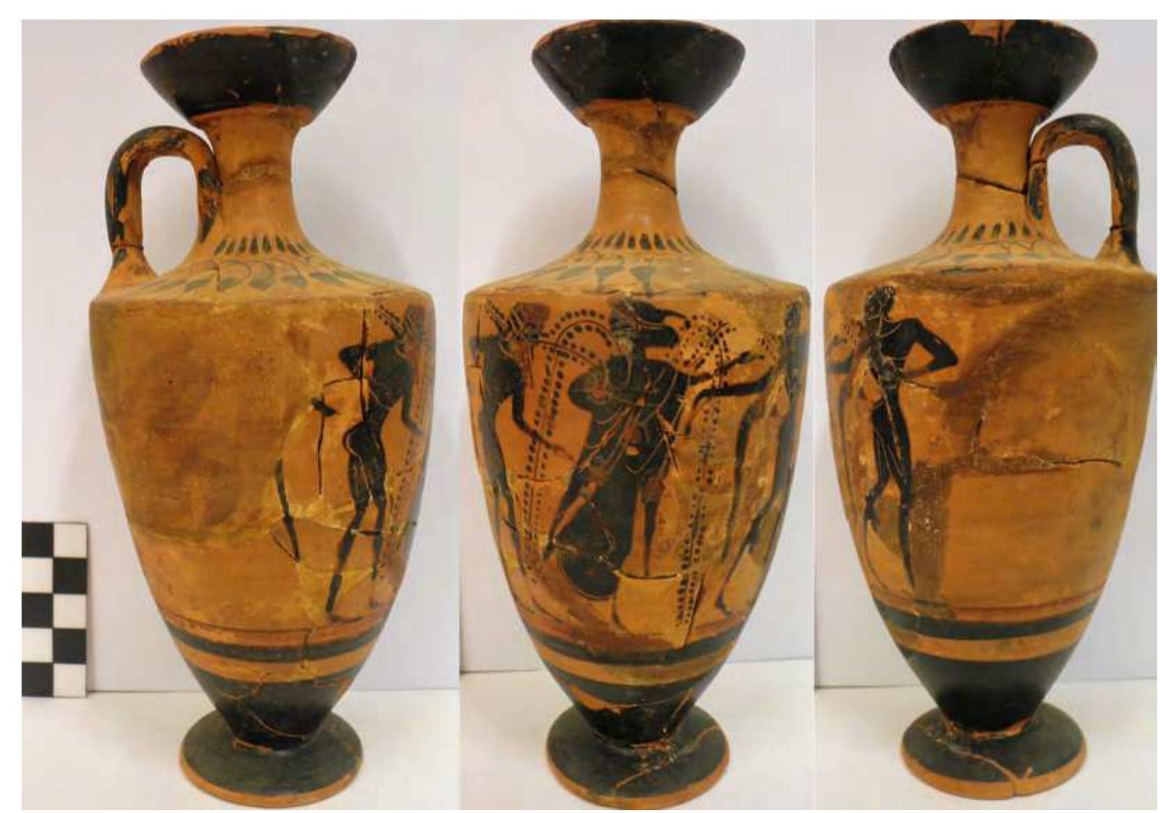 Fig. 27. Black-figure lekythos from Pyre 3. Photo P. Galiatsatou. 