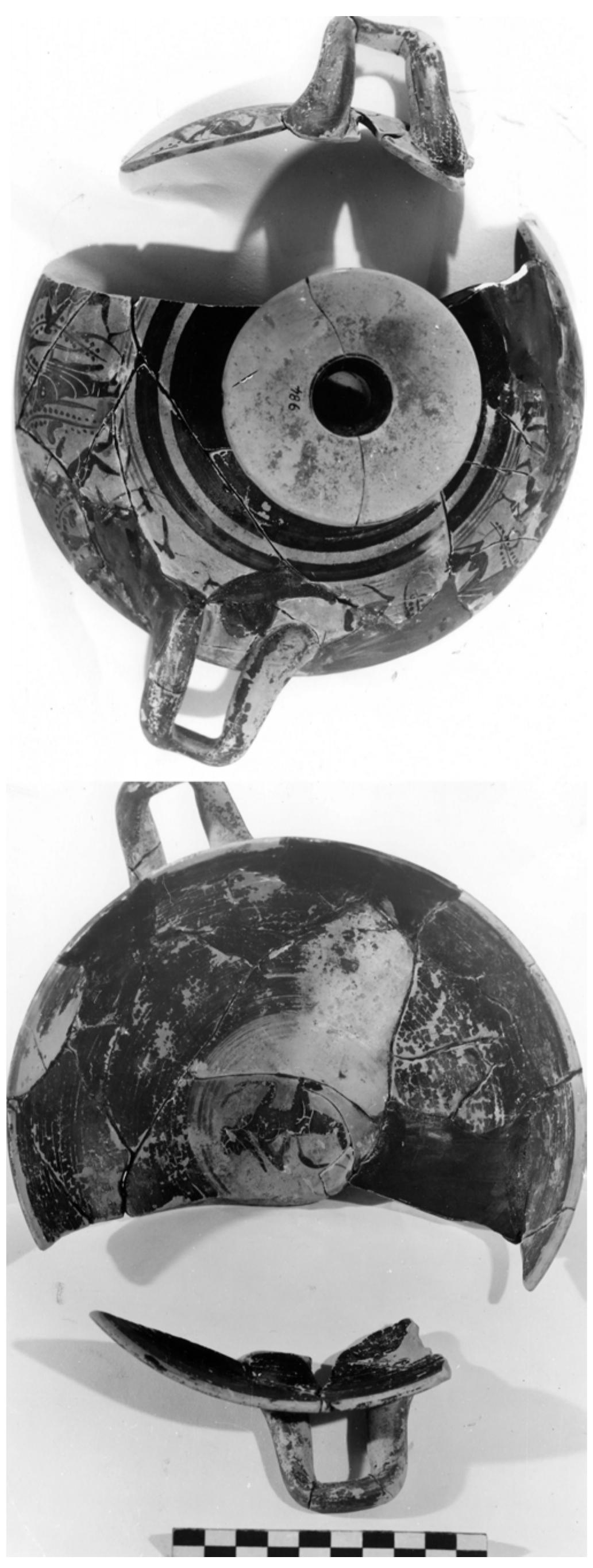 Fig. 36. Black-figure cup, Type A and Sub-A from Pyre 3. Photo Ephorate of Antiquities of Eastern Attica. 