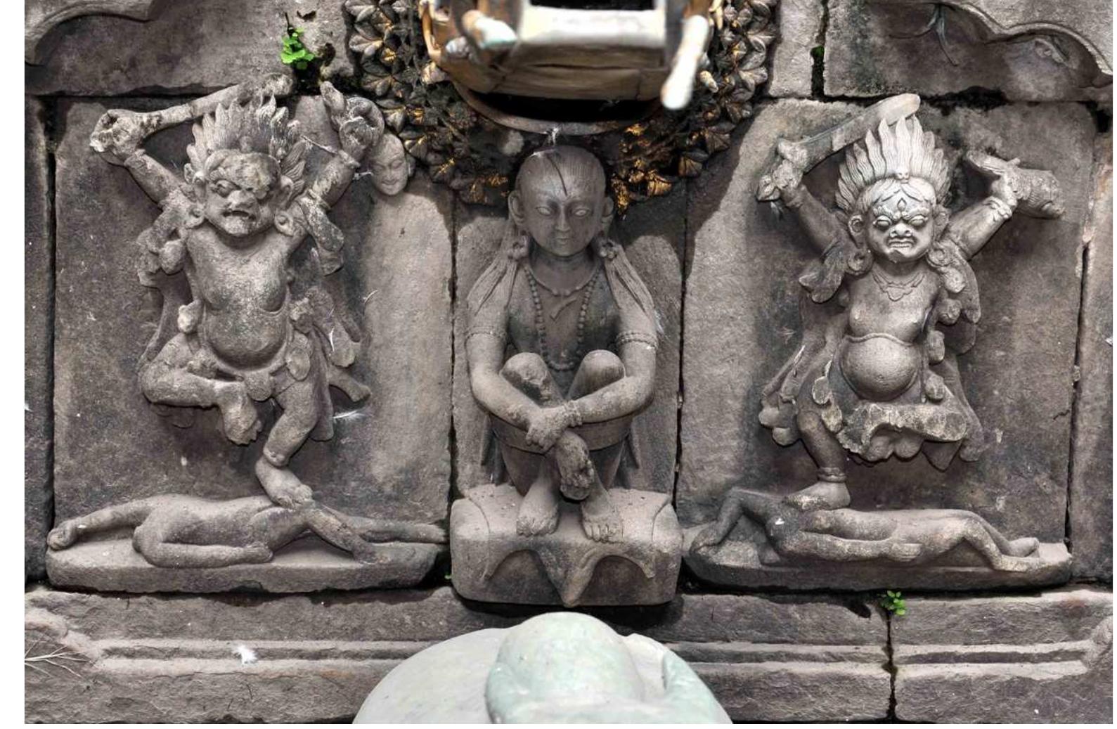 Siddha (Goraksanath?) with sirigndd janei at the bottom of the Mohan Chowk stepwel Source: https://hanumandhoka.gov.np/palace/courtyards-quadrangles.html#mohan  Siddha (Goraksanath?) with singnad janeii at the bottom of the Mohan Chowk stepwel 