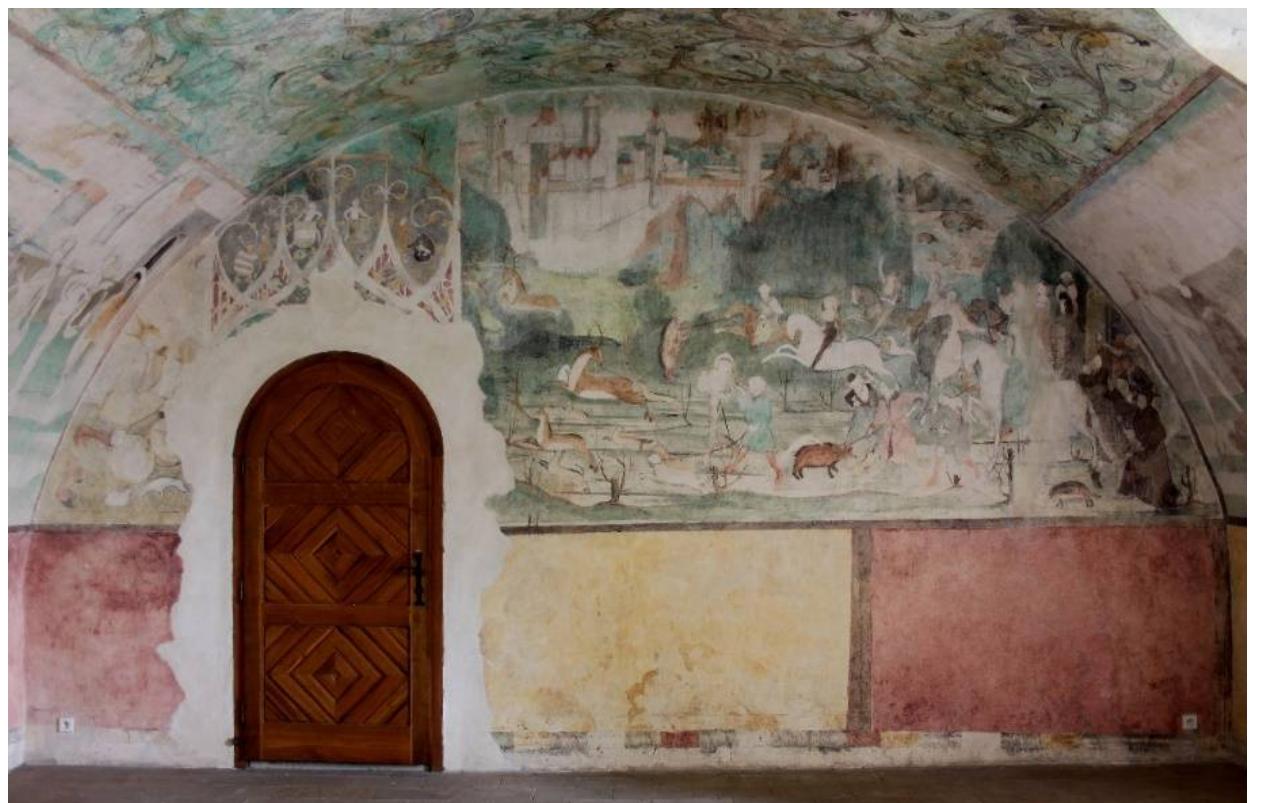 Figure 28. Zirovnice, castle. Hunting scene from a “green chamber”. Around 1490. Photo by Frantisek Zaruba, the author’s own work. 