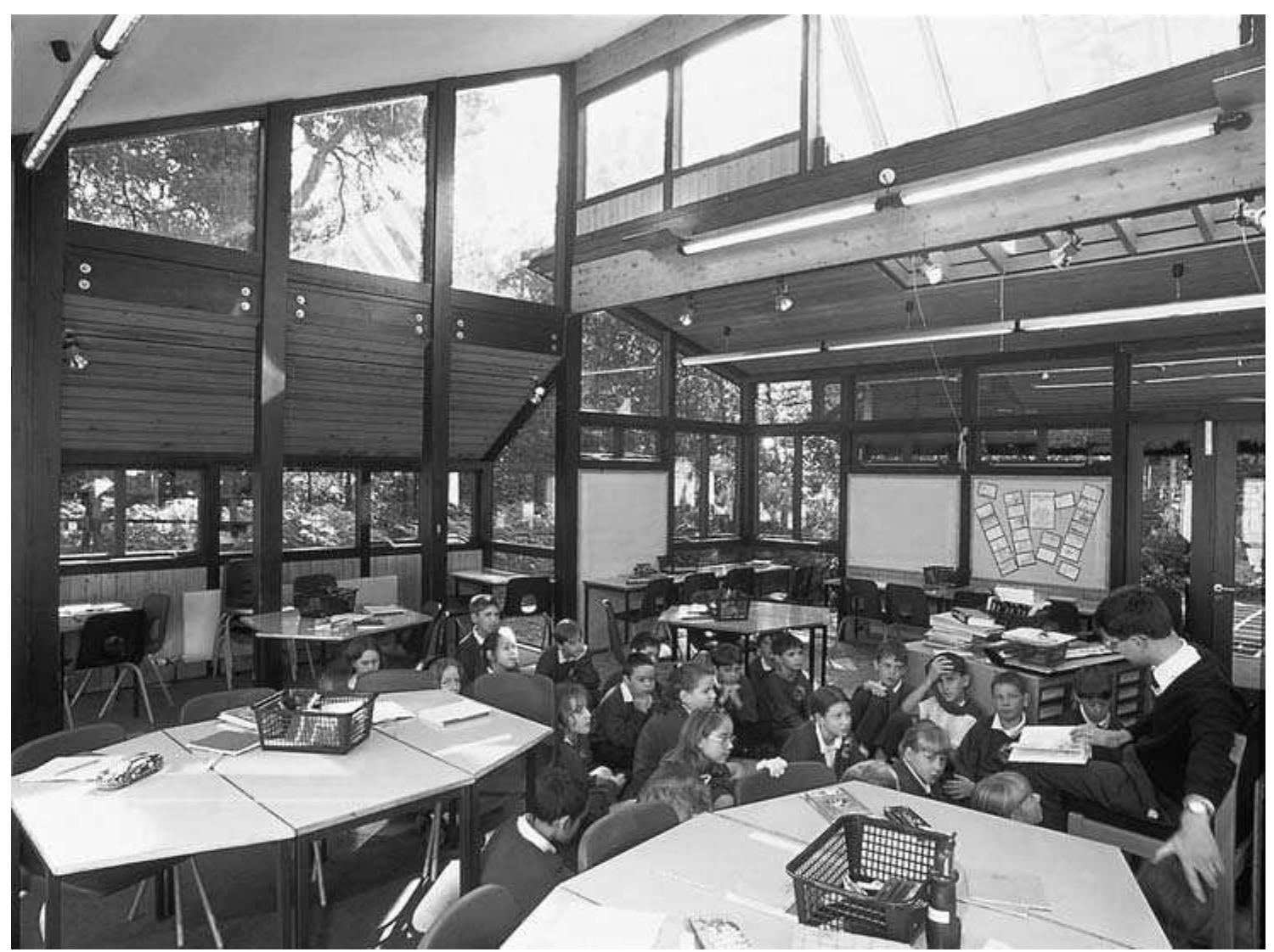 PDF) Children Spaces.pdf