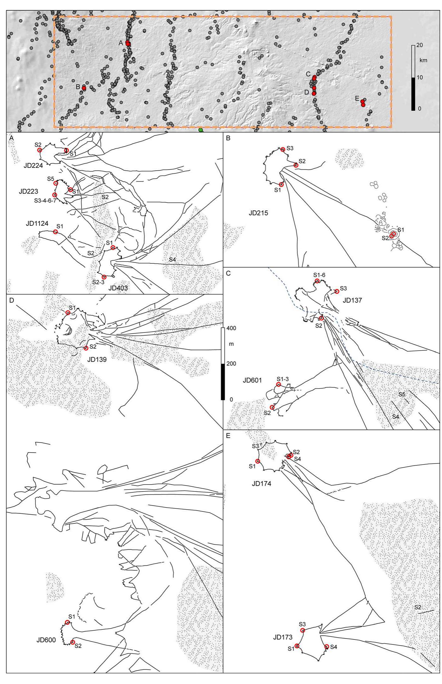 Fig.4 Harrat al-Shaam Desert (NE Jordan Window). Top: general map of the chains of kites; botto maps of kites with excavated pit-traps in red 