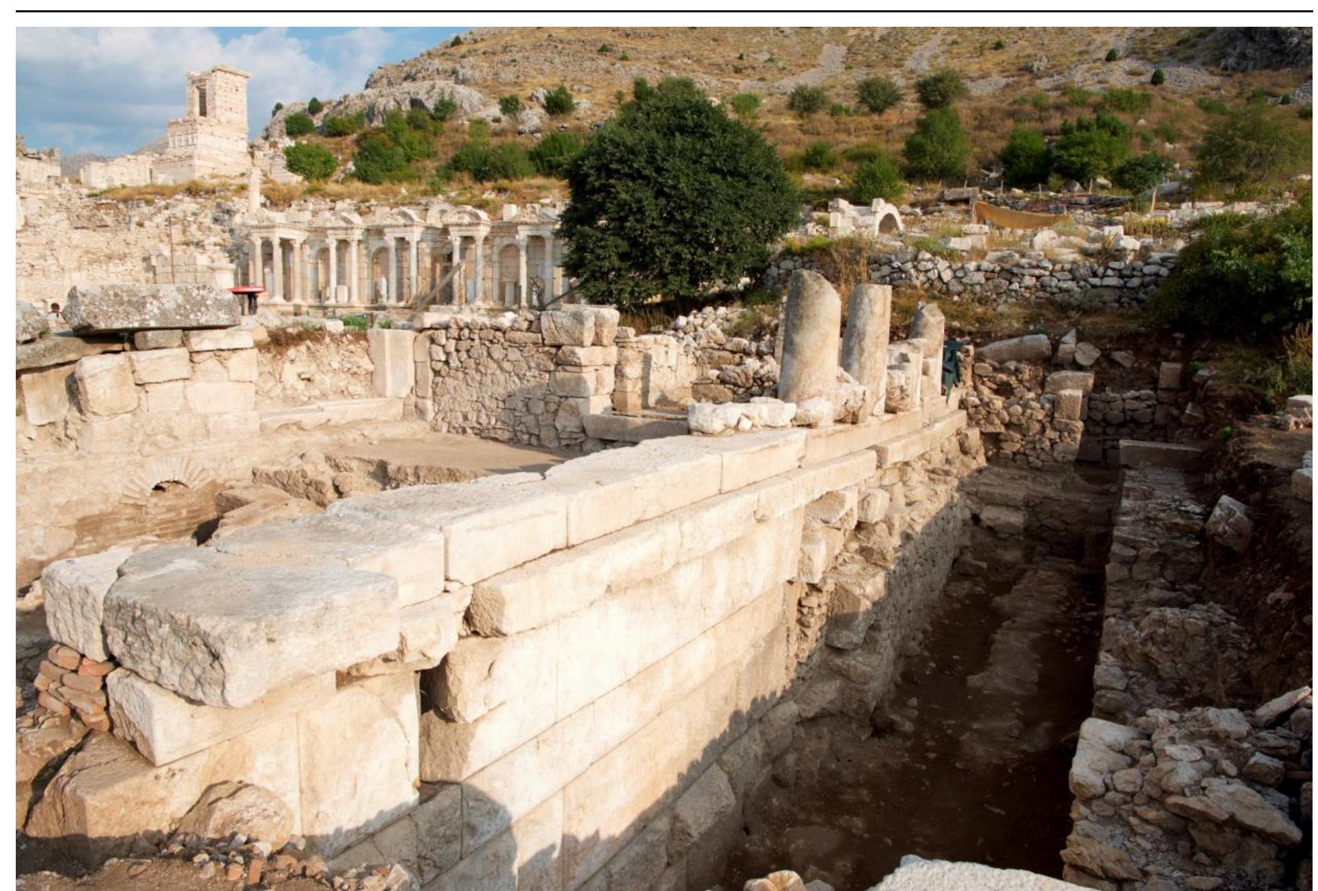Figure 3: Picture of the eastern wall of the presumed Market Building at Sagalassos ((© Sagalasso: Archaeological Research Project). 