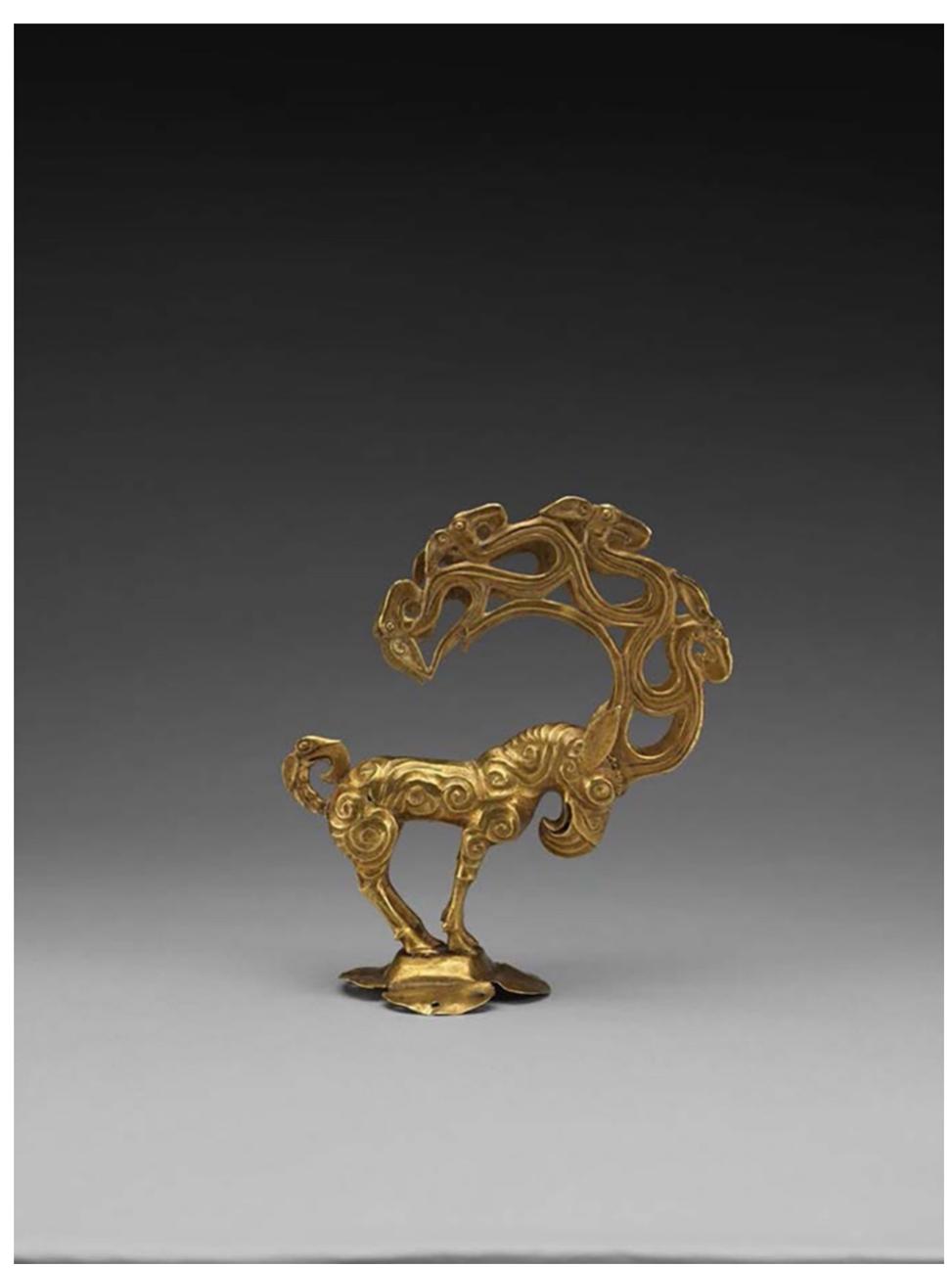 Figure 8. Gold ornament. Nalin’gaotu, Shenmu county. Fifth to third century B.c.E. 