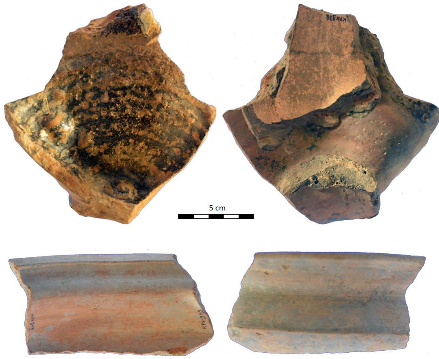 Fig. 5. Cheung Ek typical sampled ‘parent’ wasters: upper — brown glazed stoneware basin base, partially fused and slumped (KPX936); lower — unglazed earth- enware bowl rim fragment (KPX979). (For interpretation of the references to colour in this figure legend, the reader is referred to the Web version of this article.) 
