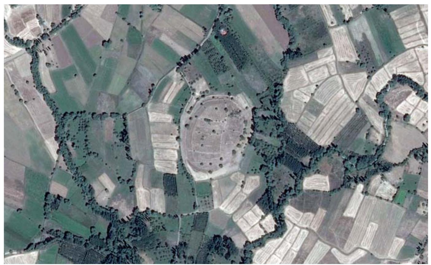 FIGURE 27: Aerial photo of Caltilar HéyUk (Google, Digital Globe and Google, CNES/Astrium). 