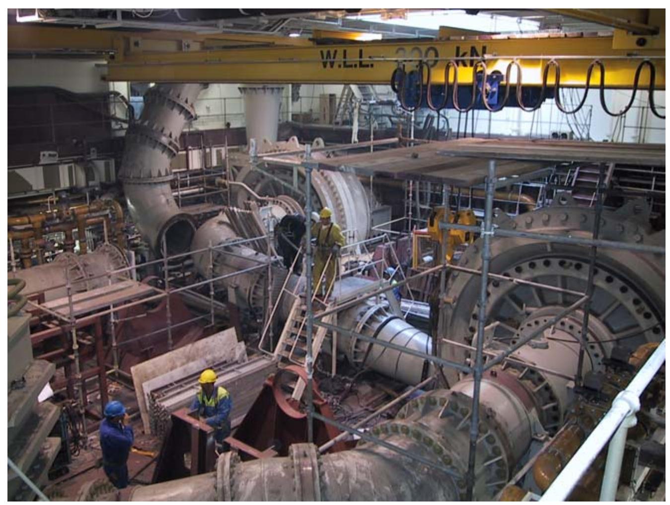 Drilling rigs (fig 3), fpsos (i.e. floating production