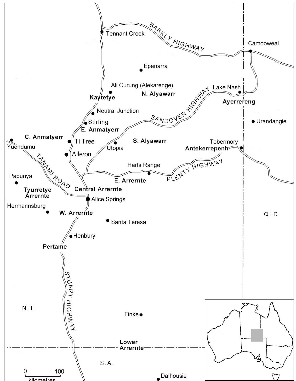 Map 17.1 Map of region showing the main Arandic languages and their neighbouring languages  “‘Arandic’ (henceforth A’) is a linguistic term that refers to a group of closely related languages spoken in central Australia (see Map 17.1). The term was initially used by Hale (1962) who later referred to the group as a ‘language-dialect complex’ (1983:78). Whilst the languages share similar syntax, phonologies and vocabulary, cognates vary in relation to phonological features such as rounding (cf. ilpere vs. ilpwere ‘hollow log’), quality of apicals (aylenke vs. alyenke ‘sing’), presence of initial vowels (pmere vs. apmere ‘country’ ) and vowel quality (cf. kwarre vs. kwerre ‘girl’).’ 