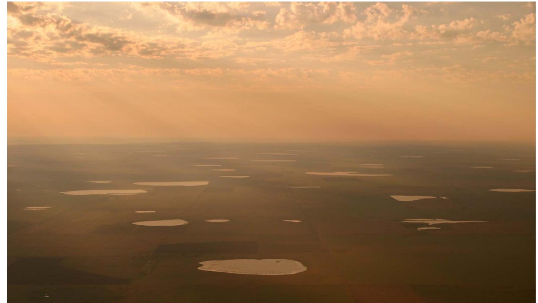 Figure 9. Oblique aerial photo of a High Plains playa lake landscape. (Photo courtesy of Brian Slobe, Playa Lakes Joint Venture. 