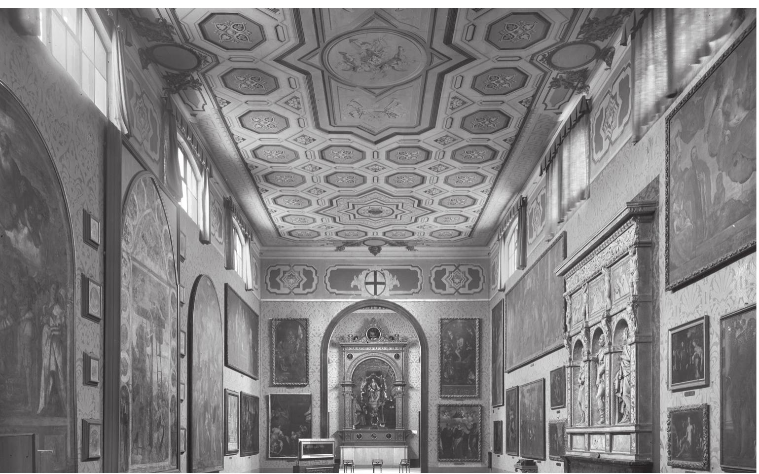 Fig. 2. Padua, Civic Museum, Rooms of the Cinquecento, after the 1920s. Courtesy of the Photographic Cabinet of the Civic Museum of Padua, inv. E 1304 