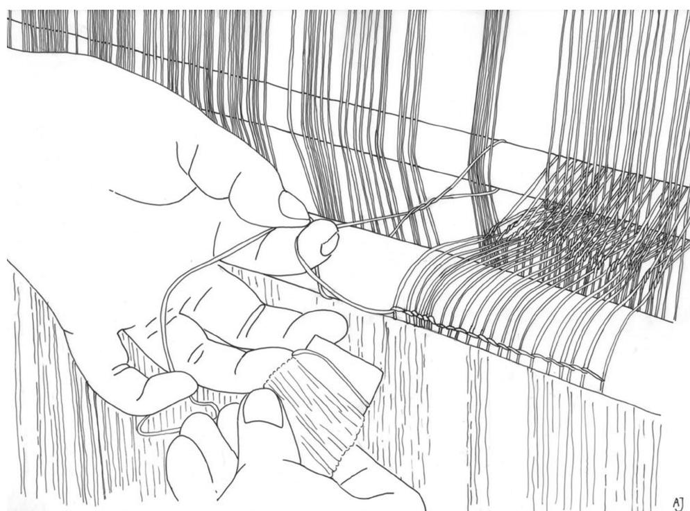 6 two-bar loom with a tubular warp, land of legend (photo: