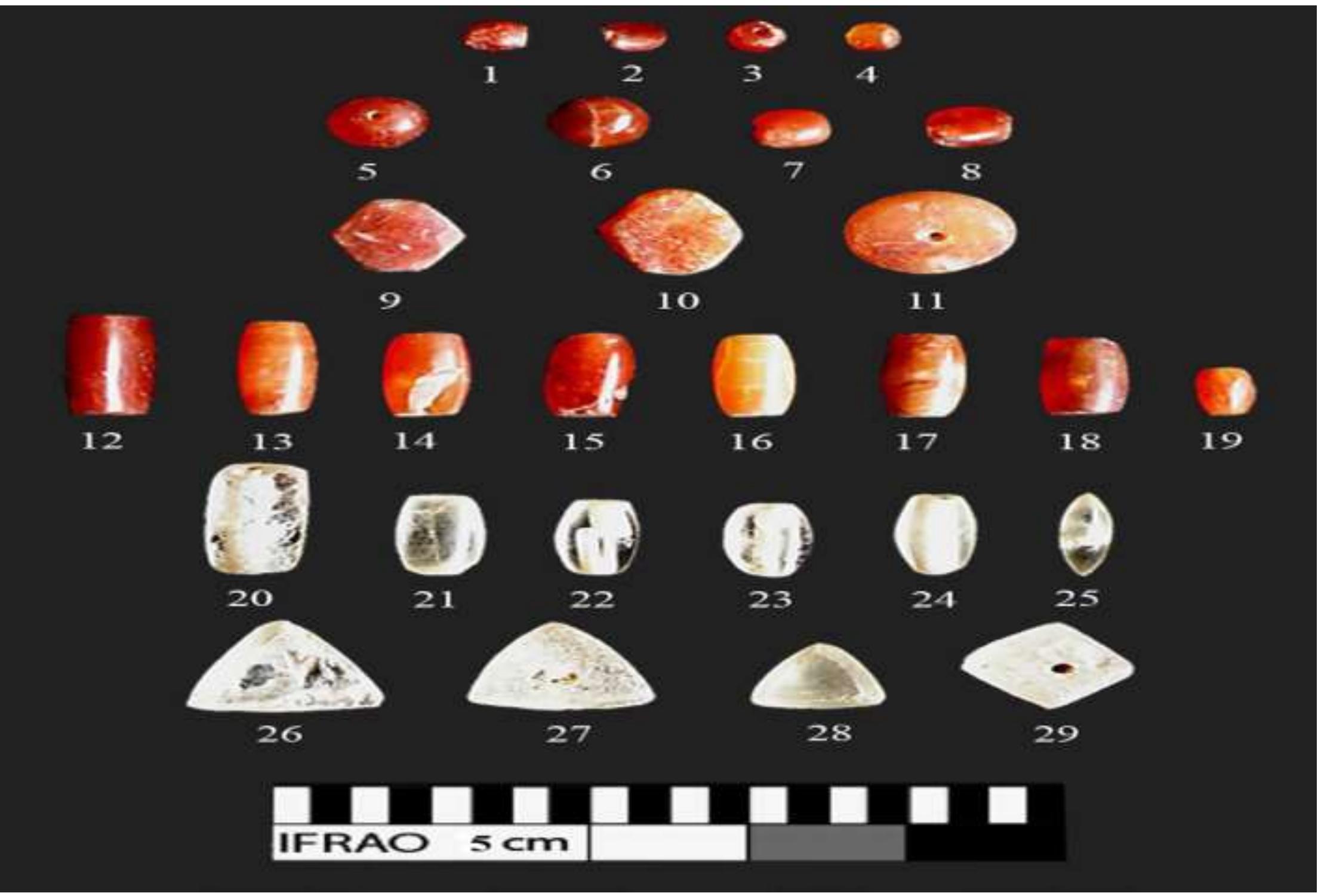 jadmal-Asurgarh (Lat. 21° 07’ 84” N; Long. 84° 04’ 42” E): Badmal lies the stream called Harih yr, a northern tributary of river Mahanadi of the district of Sambalpur and has been excavated”. Tl ite was identified during the Iron Age (4-3"4 century BCE). The large number of beads found on th ite is associated with the early historic period. The excavation reveals 33 finished beads, 61 sem nished beads, 3000 beads manufacturing wastes, and 47 rough bead which indicates a stone bez 1anufacturing site during the early historic period. The raw materials used for making these beac re agate, Chalcedony, amethyst, topaz, garnet, ruby, chert, smoky quartz, aquamarine, bery apphire, tourmaline, banded- hematite and red jasper. The glass beads are also found but in vei mall quantities. However, other cultural remains on this site included copper bangles, bone ar  ntler tools, and a variety of earthenware.  the river Mahanadi and the river Tel in the Baudh District of Odisha. The fortified site was fi  Badmal-Asurgarh (Lat. 21° 07 84” N; Long. 84° 04’ 42” E): Badmal lies the stream called Hariha 