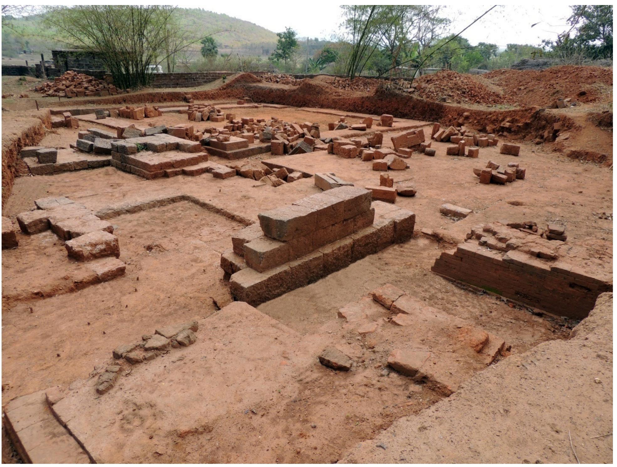 Exposed Monastic Remains, Vajragiri 