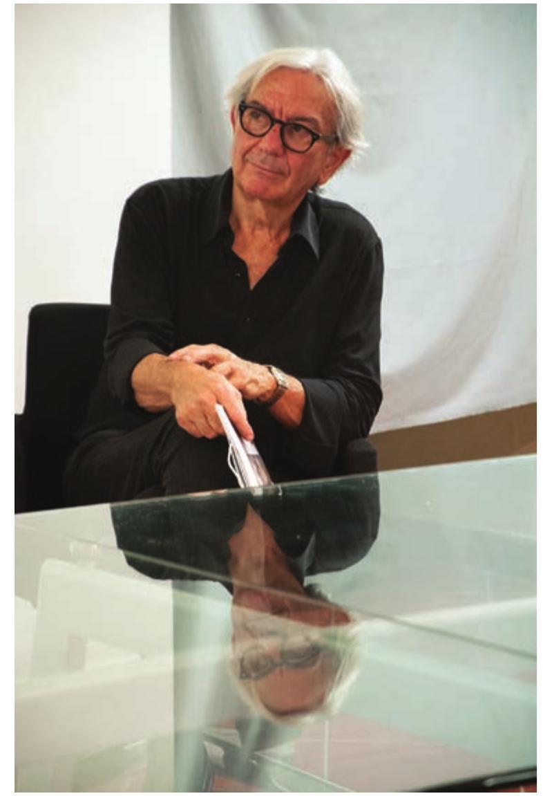 Language and Society in a Changing Italy, image size:786x1151