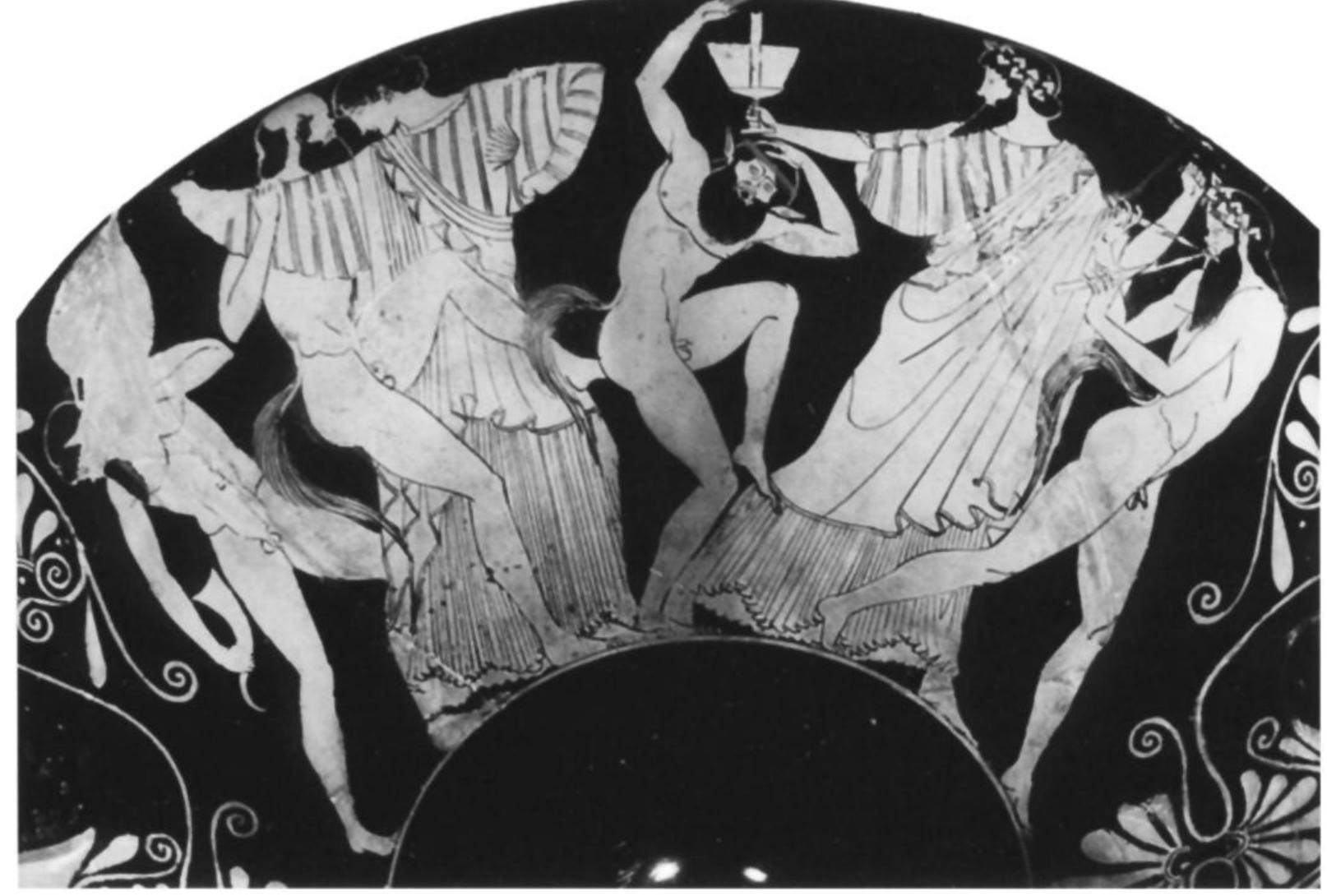 Fig. 9. Munich 2647 VAS. Side A: Dionysos, satyrs, and maenad. (Courtesy Staatliche Antikensammlungen und Glyptothek Miinchen) 