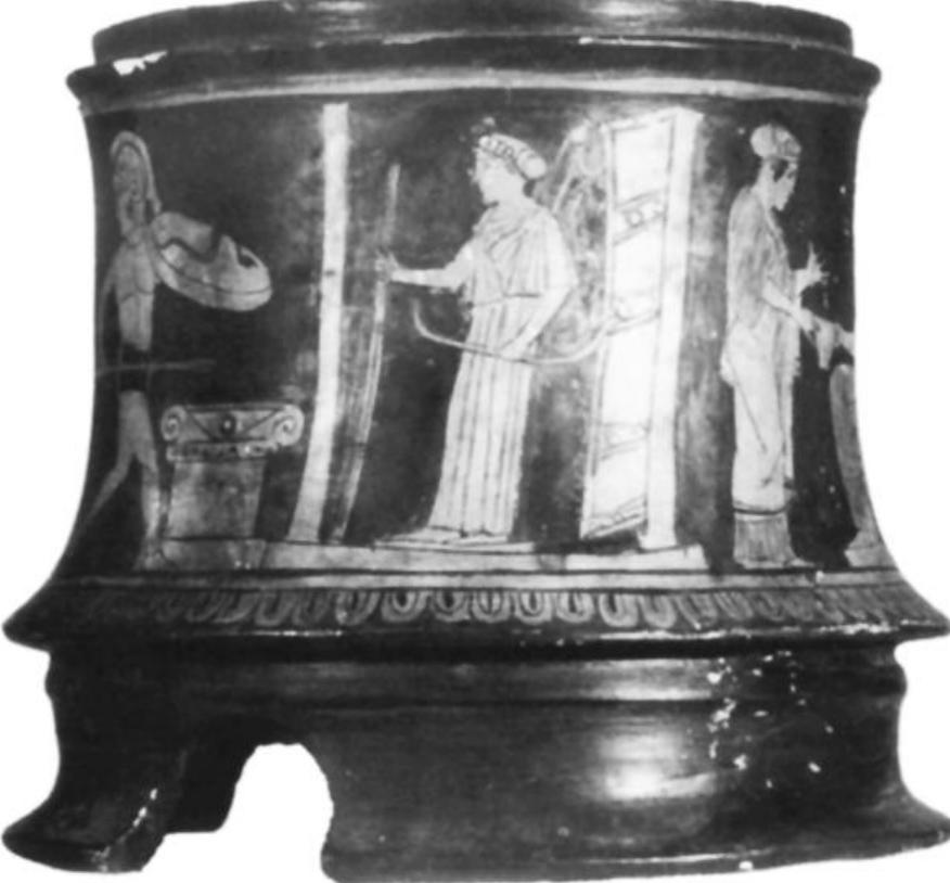 Fig. 25. Naples 81908 (H 3010). Cult statue of Artemis, with armed dancing woman just visible to the left. (Cour- tesy Museo Archeologico Nazionale, Naples) 